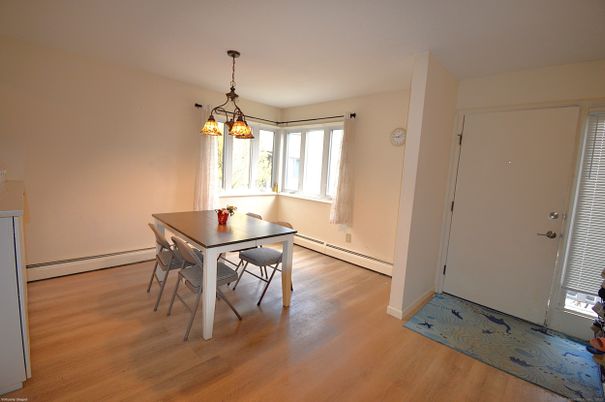 Chandelier, Dining room, Interior, Pendant Lights, Wood Texture Flooring