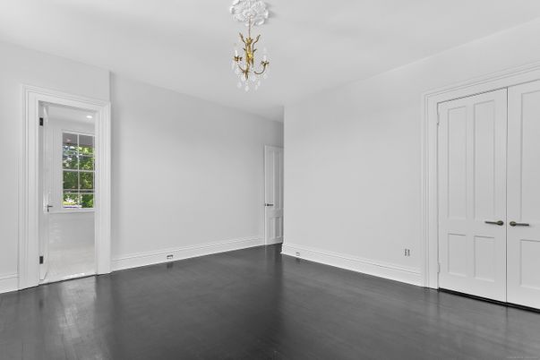 Chandelier, Empty room, Interior, Wood Texture Flooring