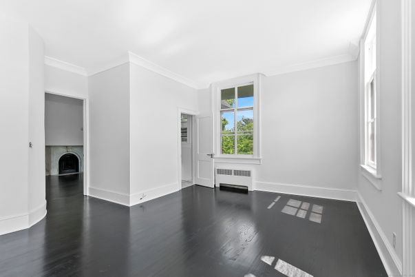 Empty room, Interior, Washer, Wood Texture Flooring