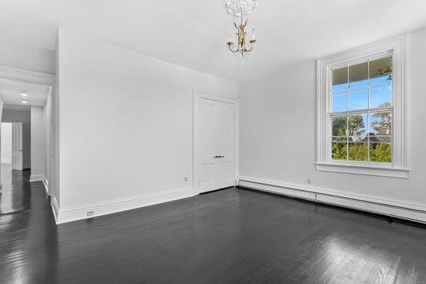 Chandelier, Empty room, Interior, Wood Texture Flooring