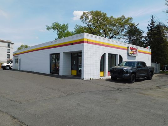 Exterior, Facade, None
