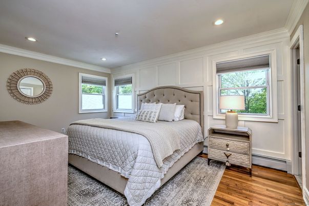 Bedroom, Interior, Recessed Lighting, Wood Texture Flooring