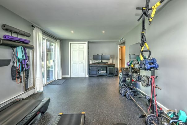 Fitness Equipment, Interior, Recessed Lighting