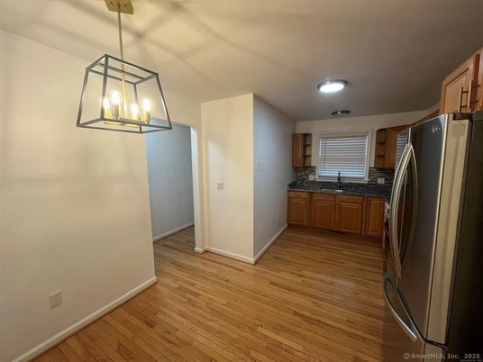 Interior, Kitchen, Pendant Lights, Wood Texture Flooring