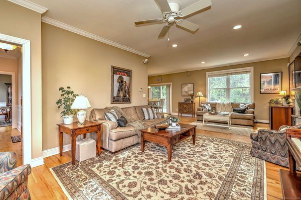 Interior, Living room, Recessed Lighting, Wood Texture Flooring