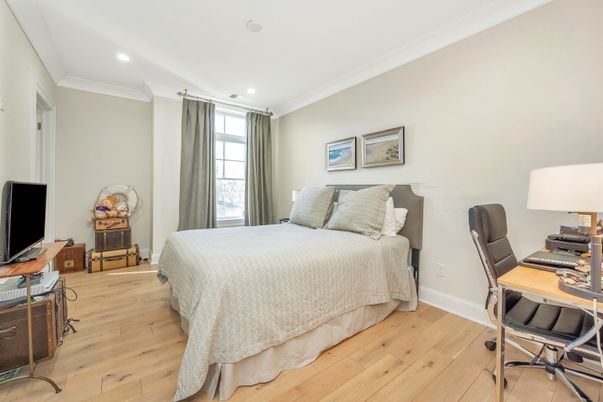 Bedroom, Home Office, Interior, Recessed Lighting, Wood Texture Flooring