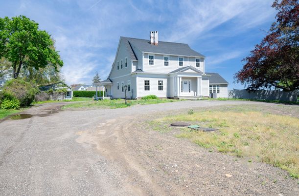 Backyard, Exterior, Facade, Georgian