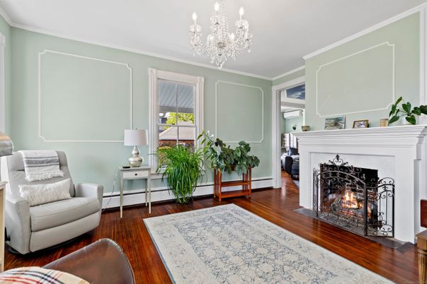 Chandelier, Fireplace, Interior, Wood Texture Flooring