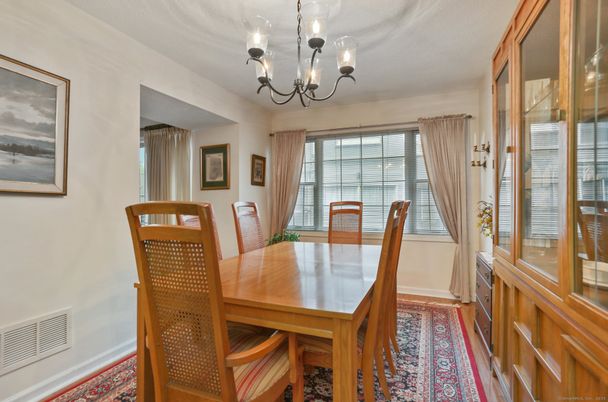 Chandelier, Dining room, Interior