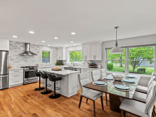 Dining room, Interior, Kitchen, Pendant Lights, Recessed Lighting, Stainless Steel Appliances, Stone Walls, Wood Texture Flooring