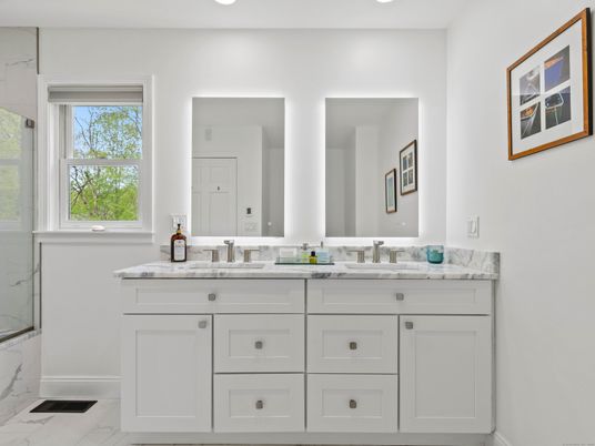 Bathroom, Dual Sink Vanities, Interior, Marble, Recessed Lighting