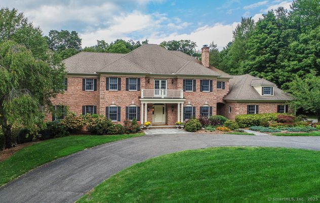 Backyard, Exterior, Facade, Brick Facade, French Provincial
