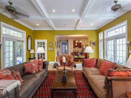 Dining room, Interior, Living room, Pendant Lights, Recessed Lighting