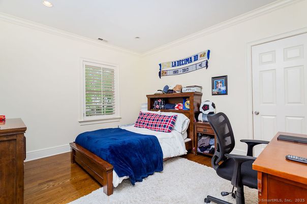 Bedroom, Home Office, Interior, Recessed Lighting, Wood Texture Flooring
