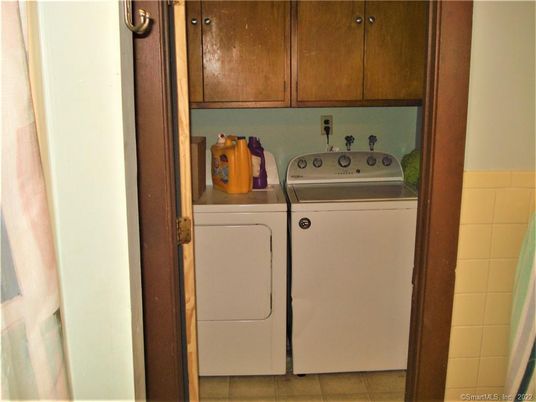 Interior, Utility Closets, Washer