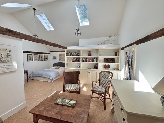 Bedroom, Interior, Pendant Lights