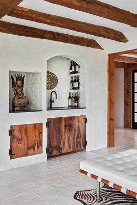 Interior, Wooden Beams