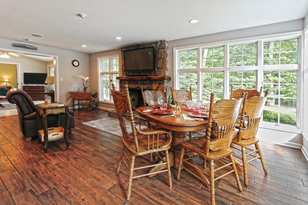 Dining room, Fireplace, Interior, Recessed Lighting, Wood Texture Flooring