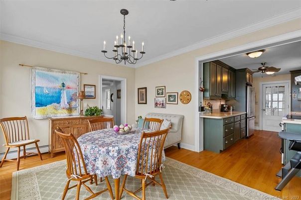 Chandelier, Dining room, Interior, Kitchen, Wood Texture Flooring