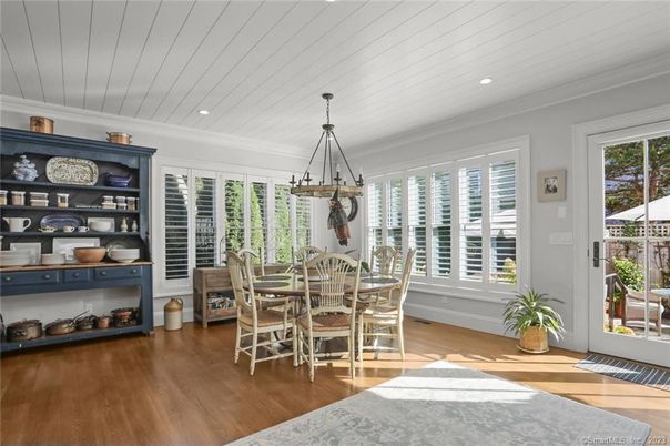 Dining room, Interior, Pendant Lights, Recessed Lighting, Wood Texture Flooring