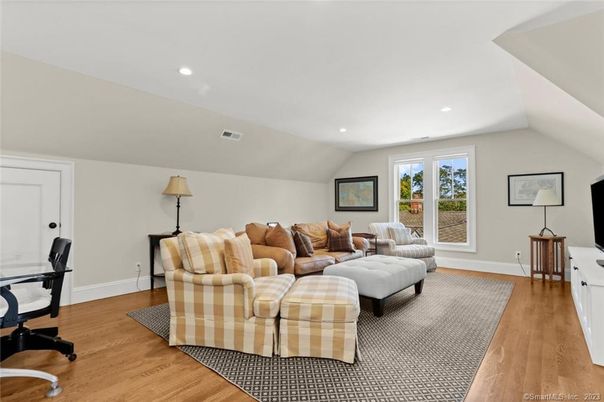 Home Office, Interior, Living room, Recessed Lighting, Wood Texture Flooring
