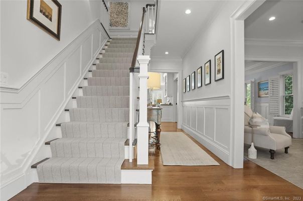 Interior, Pendant Lights, Recessed Lighting, Wood Texture Flooring