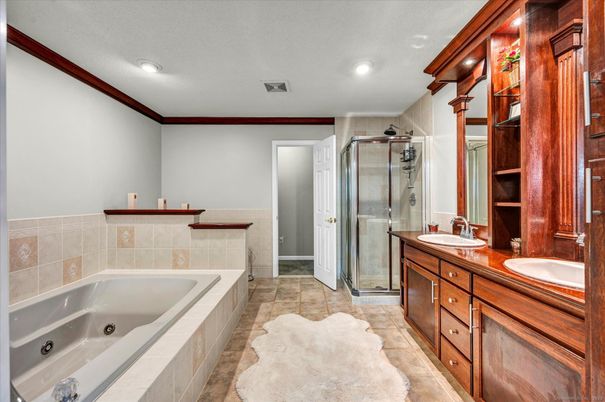 Bathroom, Dual Sink Vanities, Glass Shower, Interior, Recessed Lighting