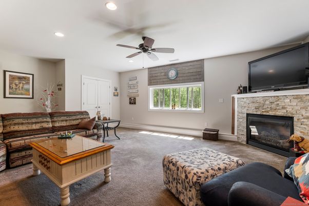 Fireplace, Interior, Living room, Recessed Lighting