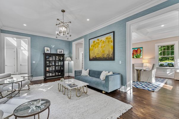 Interior, Living room, Pendant Lights, Recessed Lighting, Wood Texture Flooring