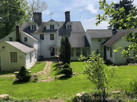 Backyard, Exterior, Facade, Farmhouse