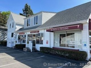 Exterior, Facade, Cape Cod
