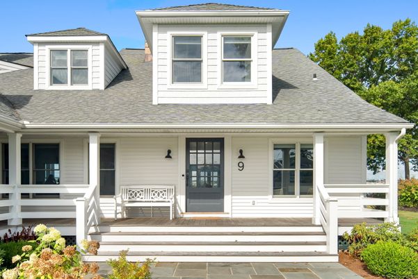 Exterior, Facade, Cape Cod