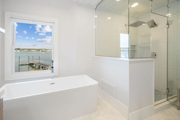 Bathroom, Free Standing Baths, Glass Shower, Interior, Recessed Lighting, Water