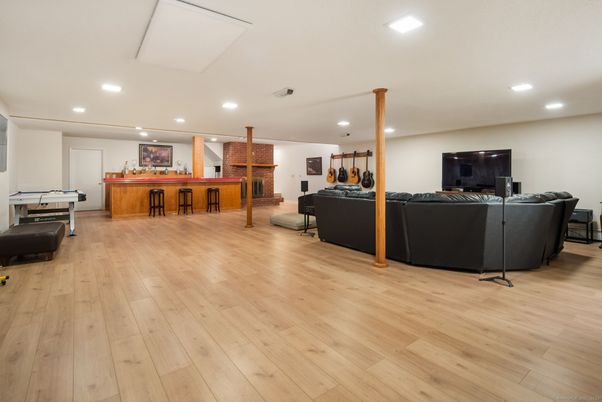 Billiard Table, Game Room, Interior, Living room, Recessed Lighting, Wood Texture Flooring