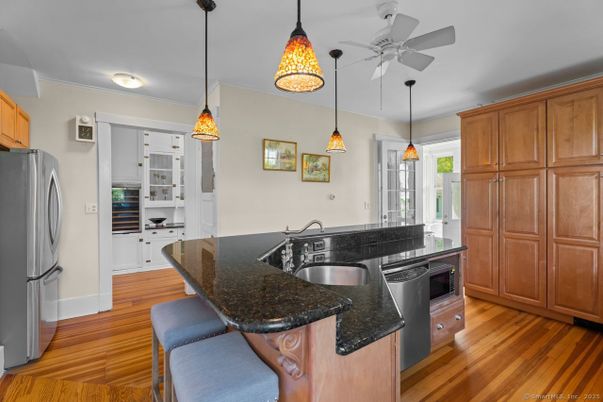 Interior, Kitchen, Pendant Lights, Wood Texture Flooring