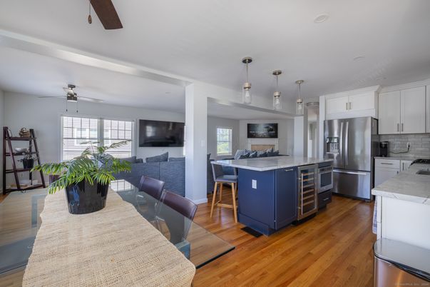 Dining room, Interior, Kitchen, Pendant Lights, Stainless Steel Appliances, Wood Texture Flooring