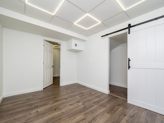 Empty room, Interior, Wood Texture Flooring
