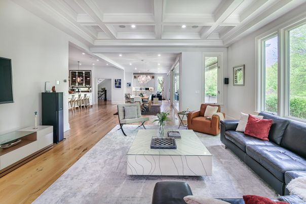 Dining room, Interior, Living room, Pendant Lights, Recessed Lighting, Wood Texture Flooring