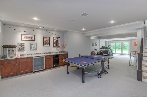 Fitness Equipment, Game Room, Interior, Recessed Lighting