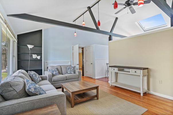 Interior, Living room, Pendant Lights, Wood Texture Flooring