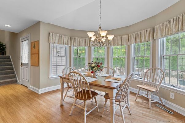 Chandelier, Dining room, Interior, Recessed Lighting, Wood Texture Flooring