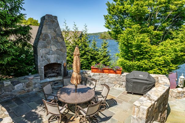 Exterior, Fireplace