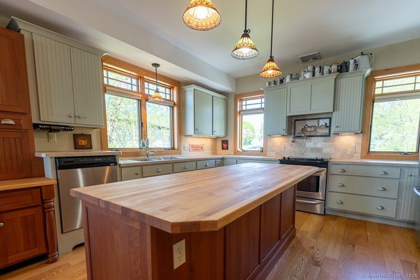 Interior, Kitchen, Pendant Lights, Stainless Steel Appliances, Wood Texture Flooring