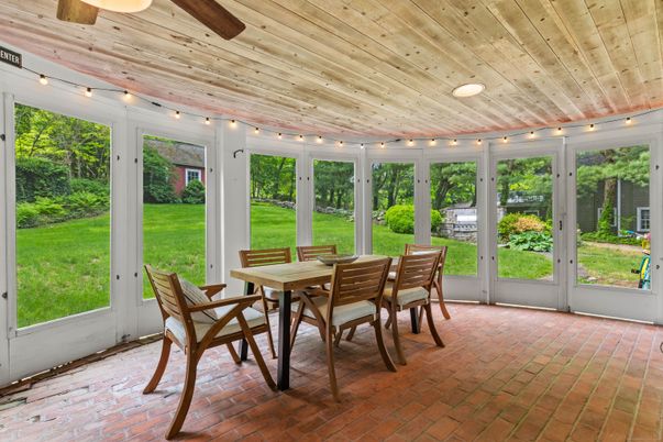 Dining room, Interior, Sun Room, Wooden Ceilings
