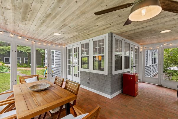 Dining room, Interior, Recessed Lighting, Sun Room, Wooden Ceilings, Wood Texture Flooring