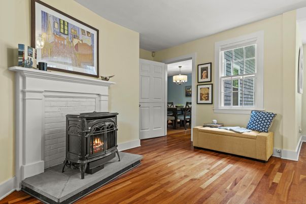 Chandelier, Dining room, Fireplace, Interior, Pendant Lights, Wood Texture Flooring