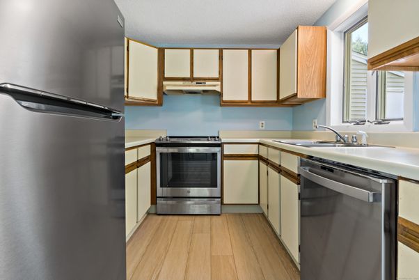 Interior, Kitchen, Stainless Steel Appliances, Wood Texture Flooring