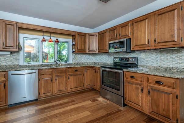 Interior, Kitchen, Pendant Lights, Wood Texture Flooring