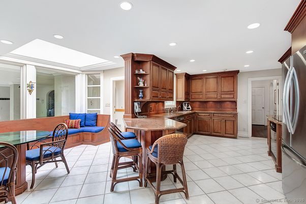 Dining room, Interior, Kitchen, Recessed Lighting