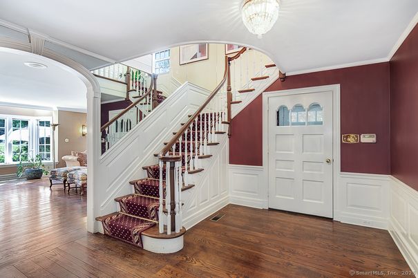 Chandelier, Interior, Wood Texture Flooring